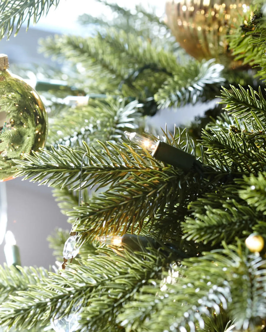 Sapins de Noël artificiels Silverado minces