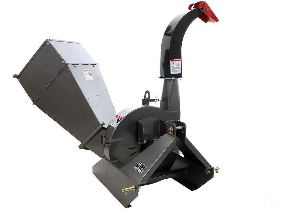 Broyeur de branches à tracteur Blackstone BTC100, avec système de coupe à 4 lames diamètre du bois 100 mm